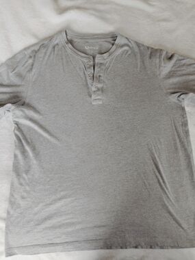 Quince Men's Light Gray Short-Sleeve Henley